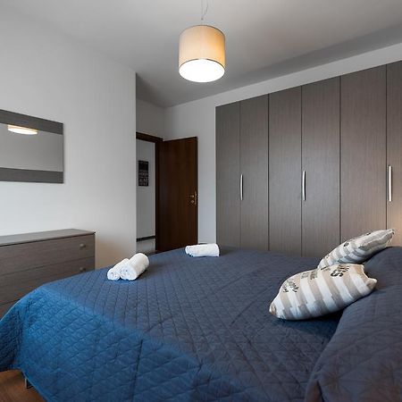 Ortaglia Apartment Torri Del Benaco Ngoại thất bức ảnh