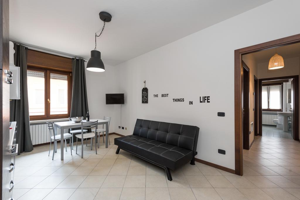 Ortaglia Apartment Torri Del Benaco Ngoại thất bức ảnh